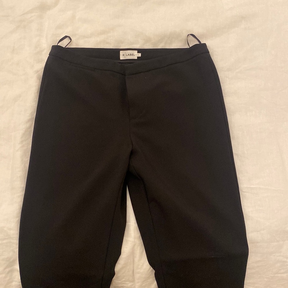 R label black dress pants M